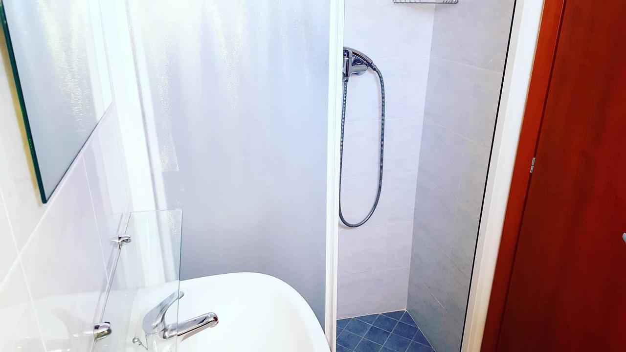 Hotel Moroni Римини Экстерьер фото